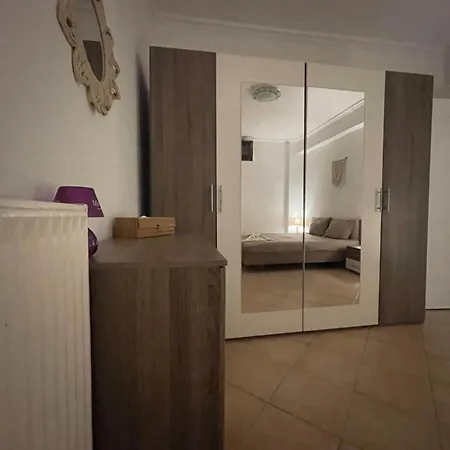 Christina's Apartamento *